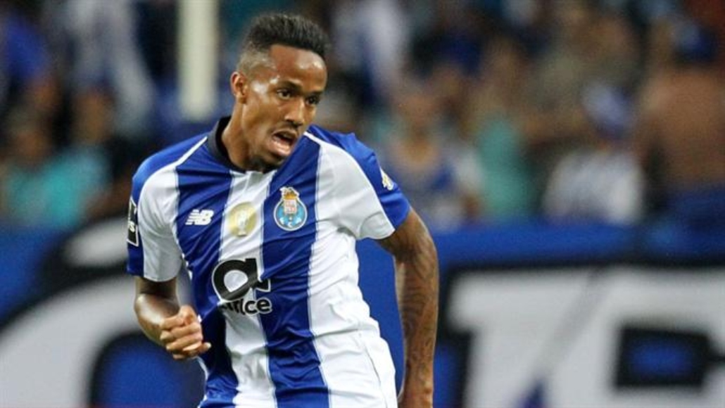 Militão dá assistência e Porto derrota o Moreirense no Português