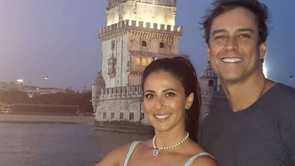 Marcello Antony posa com a mulher em Portugal antes de se mudar