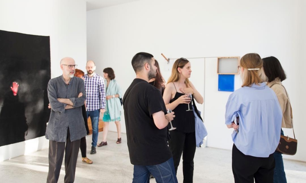 Emmanuel Nassar expõe na Kubikgallery a vida do Brasil na exposição Trapiocas