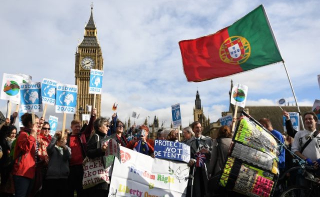 Portugal promete não exigir vistos de britânicos em caso de Brexit sem acordo