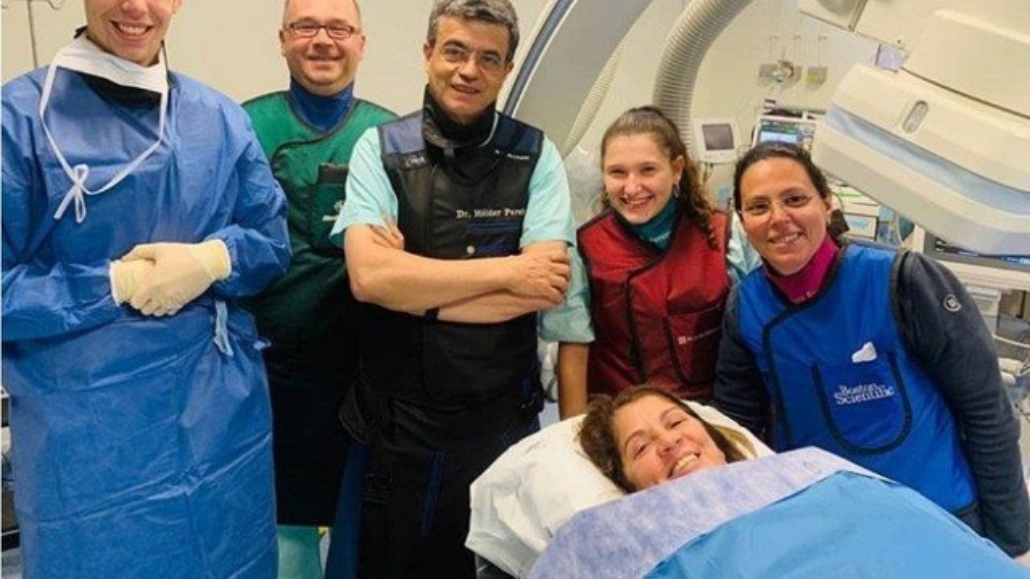 Tássia Camargo sofre infarto em Portugal e está na UTI