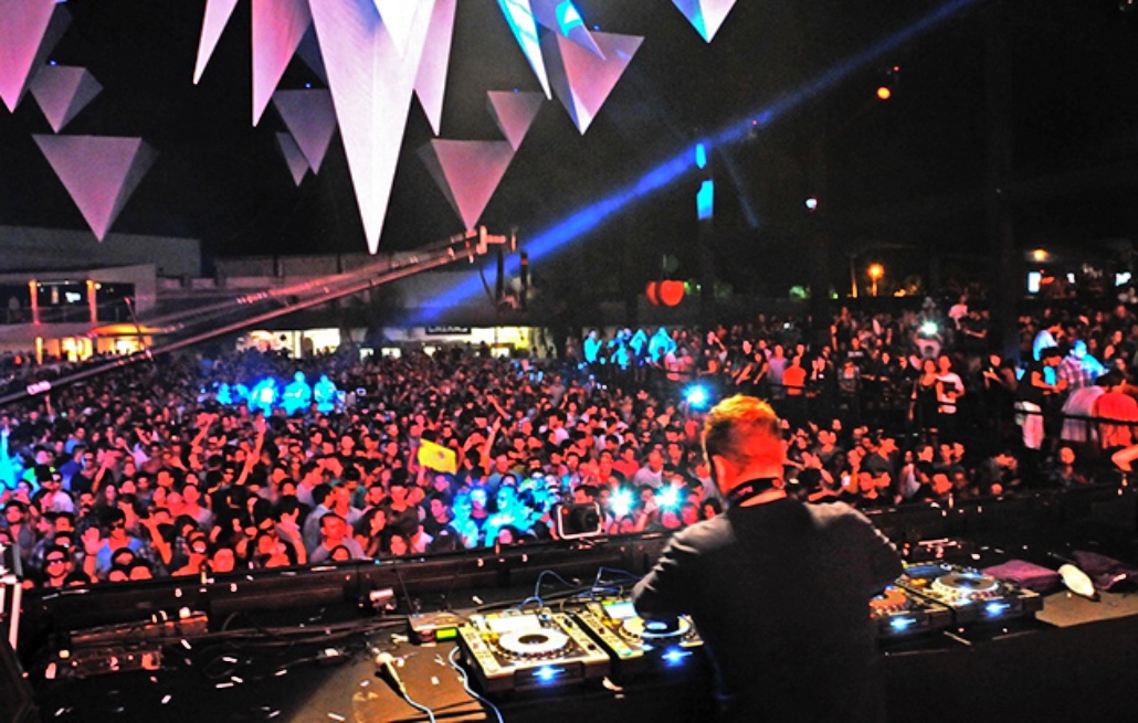 Discoteca dos milionários do Brasil abre filial em Portugal