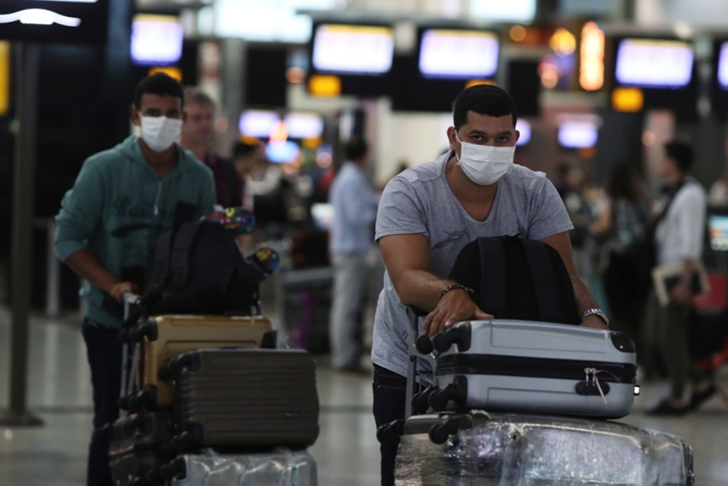 Governo consegue negociar a saída de 883 cidadãos brasileiros de Portugal