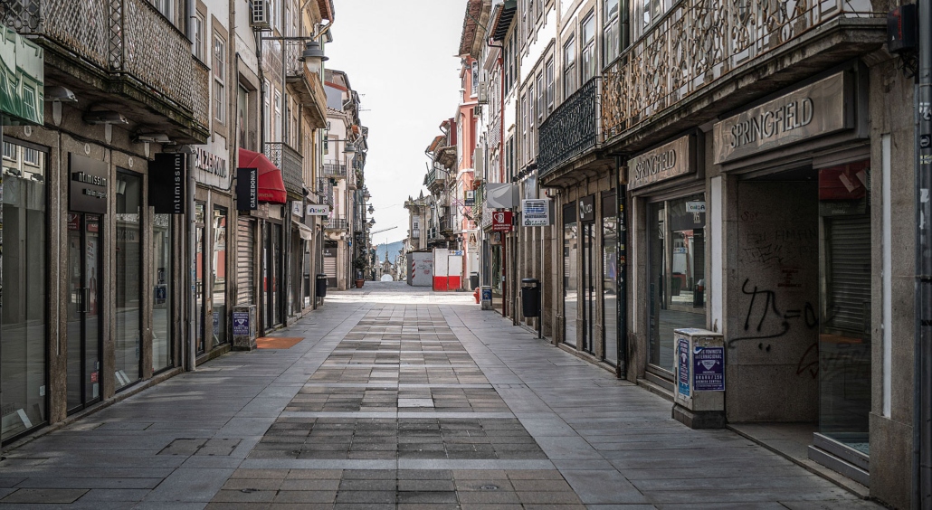 Portugal decreta novo lockdown. Teletrabalho obrigatório e comércio fechará às 22h